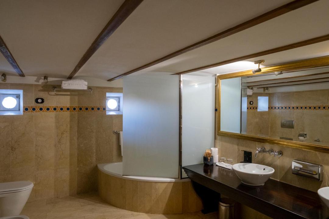 Hotel Pazo Libunca Naron  Ngoại thất bức ảnh
