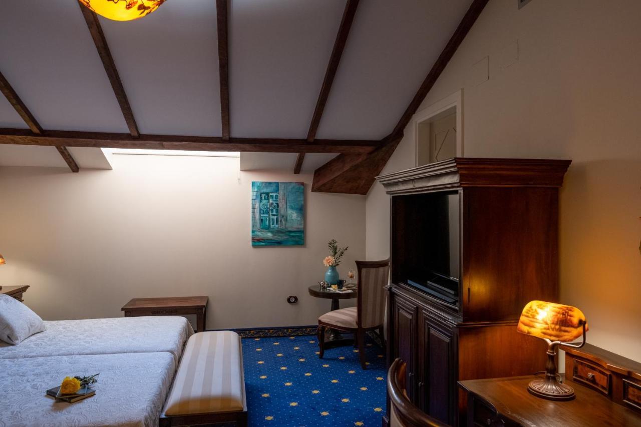 Hotel Pazo Libunca Naron  Ngoại thất bức ảnh