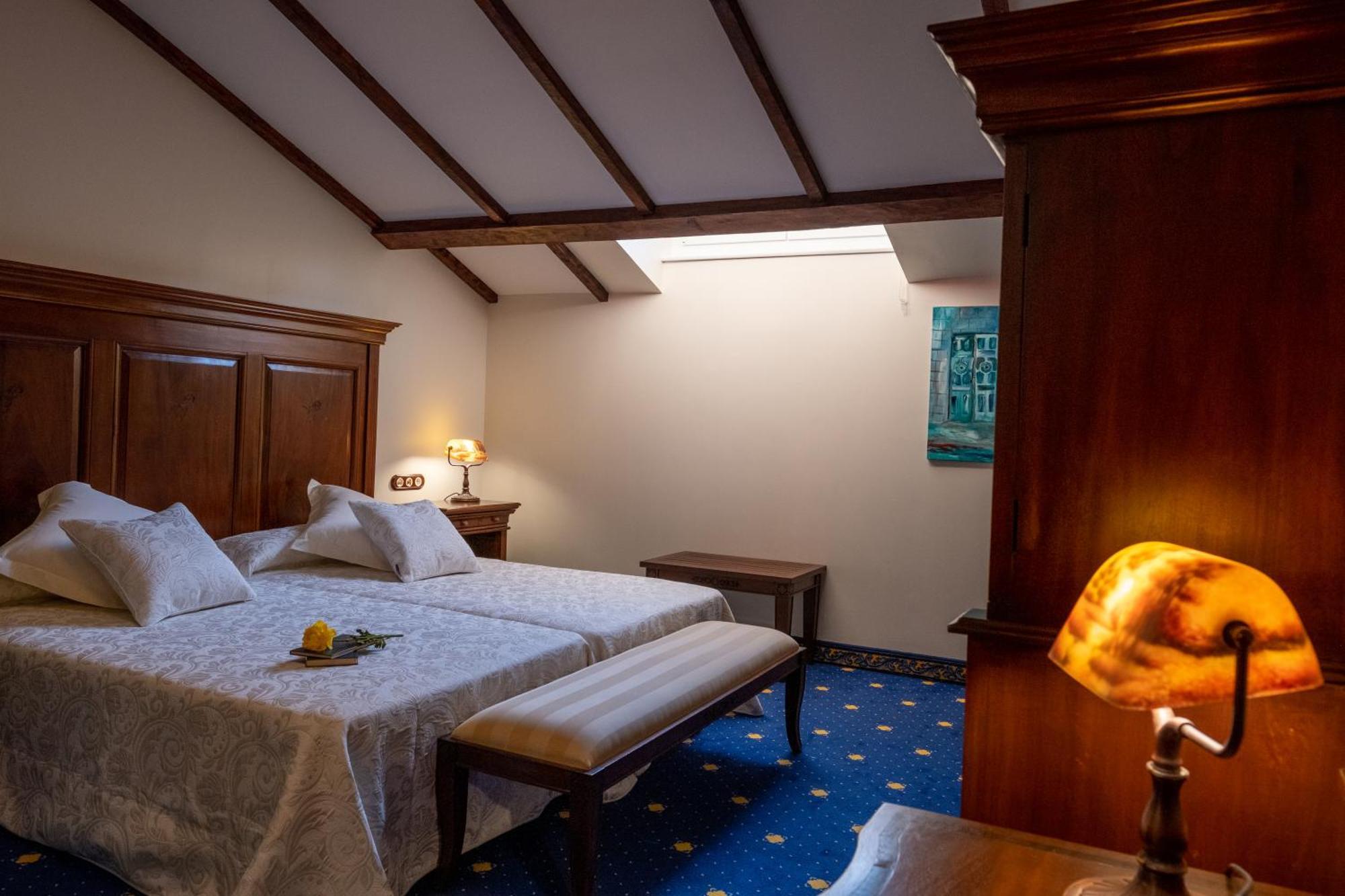 Hotel Pazo Libunca Naron  Ngoại thất bức ảnh